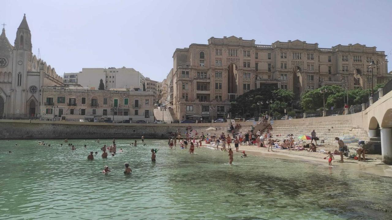 San Salvatore Home San Ġiljan Buitenkant foto